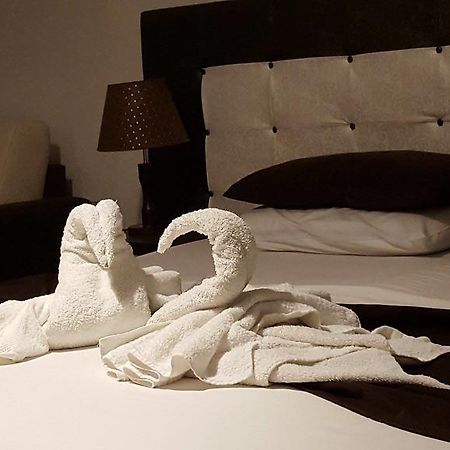 Hotel Livia Tiranë Eksteriør bilde