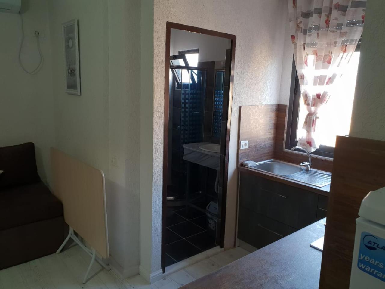 Hotel Livia Tiranë Eksteriør bilde